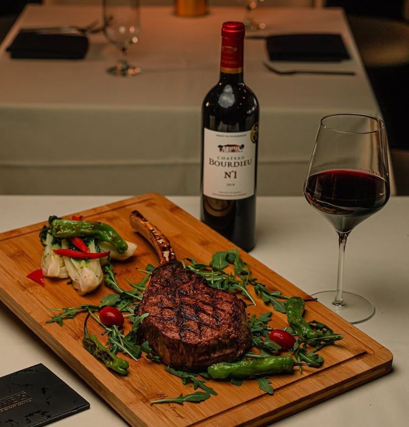 The Onyx Room Advantage