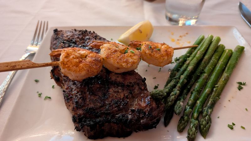 Mariah's Steakhouse & Pasta — Springfield