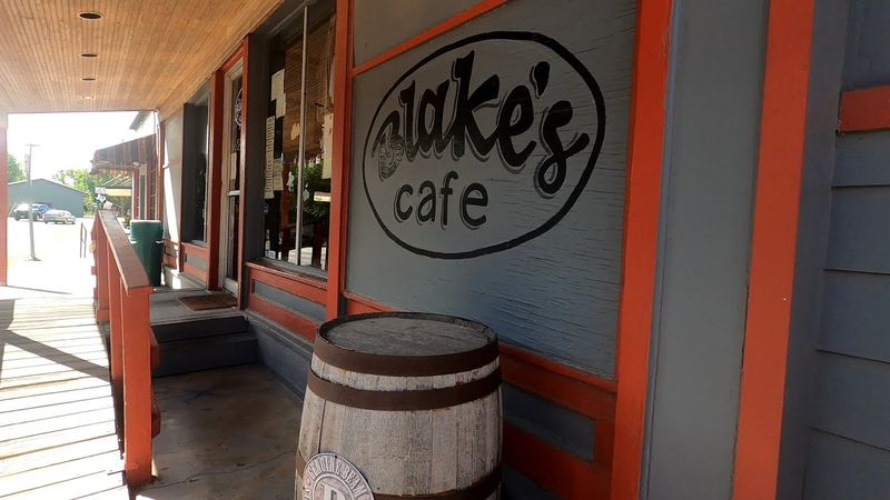Blake's at Lake McQueeney