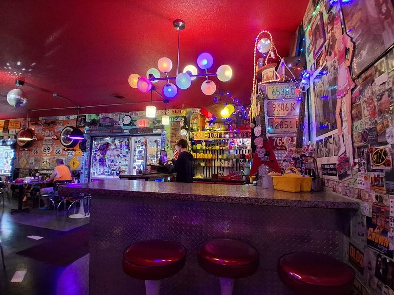 Speedtrap Diner, Woodville