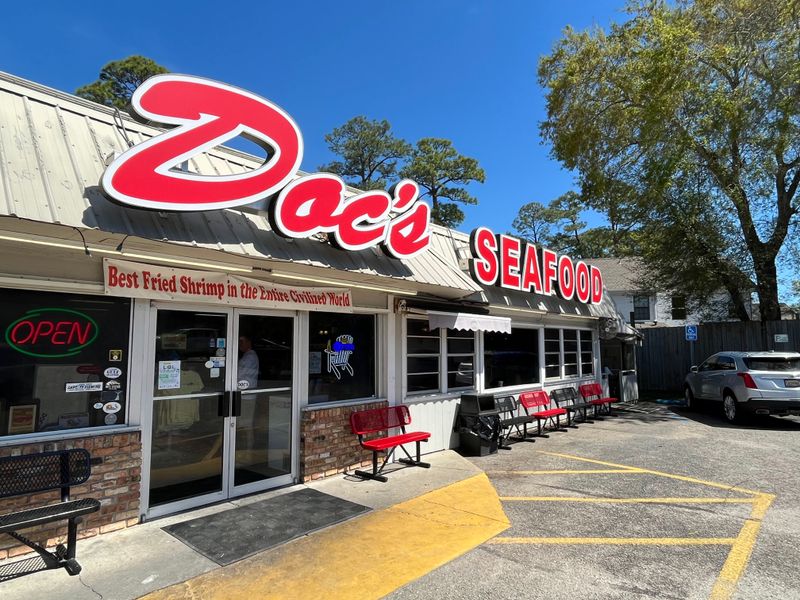 Doc's Seafood Shack & Oyster Bar — Orange Beach
