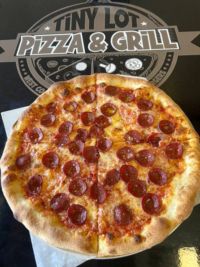 Tiny Lot Pizza And Grill
