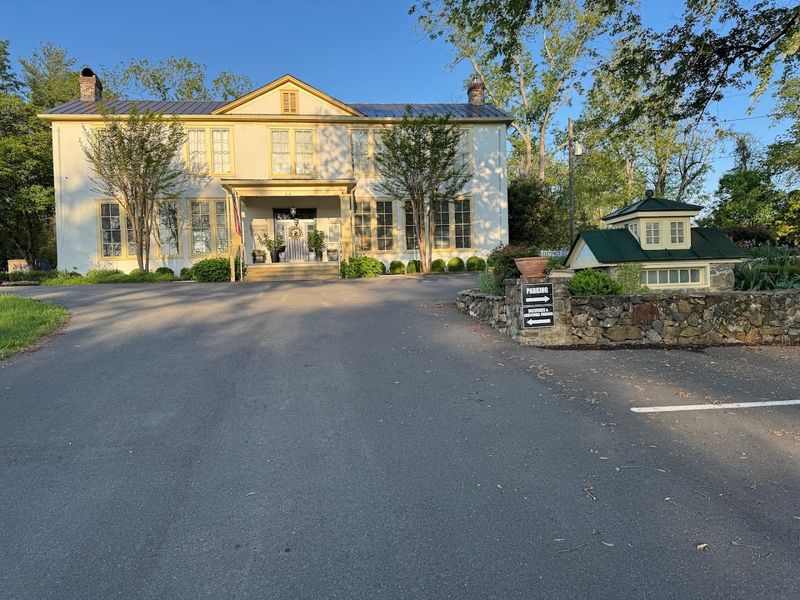 A Culinary Stop You Can’t Miss In Virginia