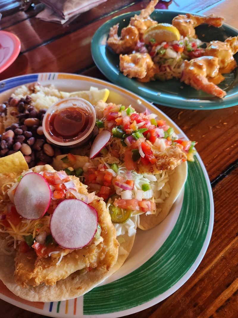 Hogfish Bar & Grill – Stock Island (Key West)