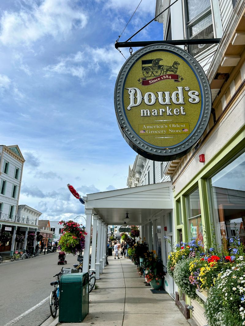 Doud's Market & Deli