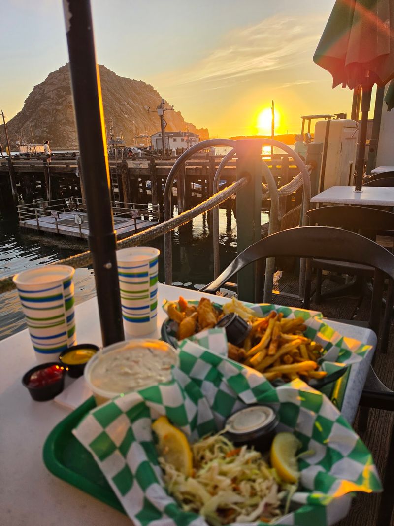 Tognazzini's Dockside Too