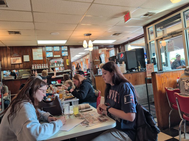 Tom & Joe's Restaurant
