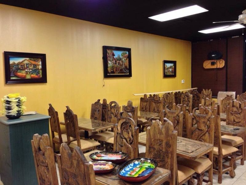 Los Guachos Taqueria, Columbus