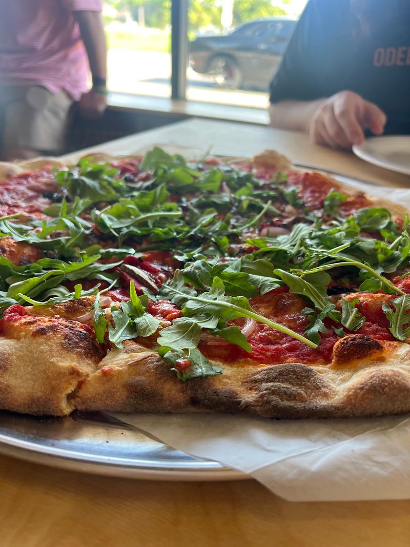 Tommy's Apizza
