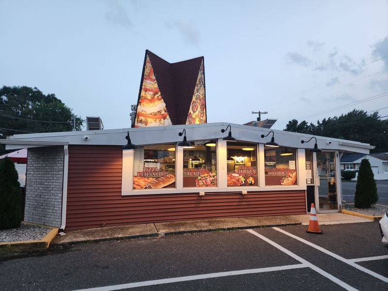 Oakwood’s Point Pizza