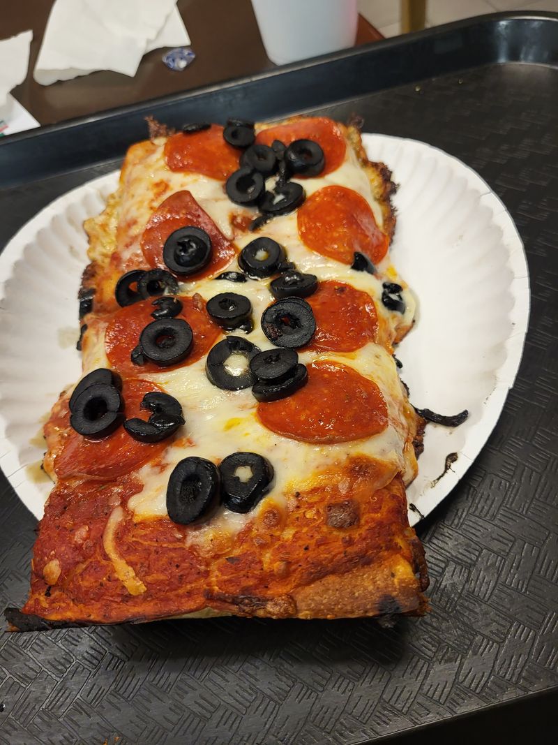 Sicilian and Deep Dish Options for Pizza Purists