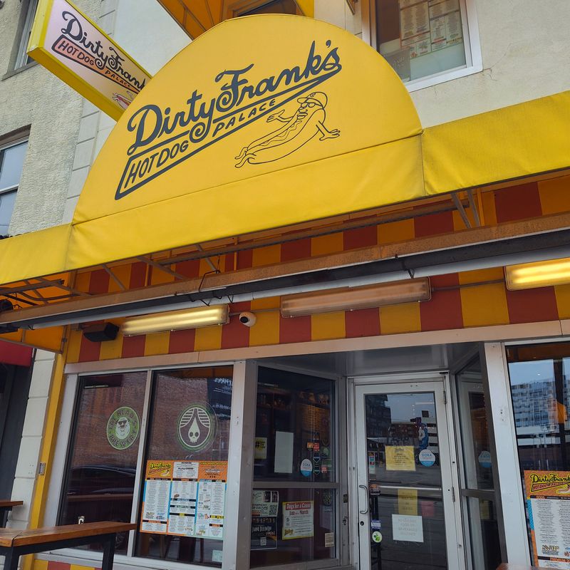 Dirty Frank's Hot Dog Palace, Columbus