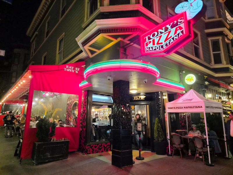 Tony's Pizza Napoletana