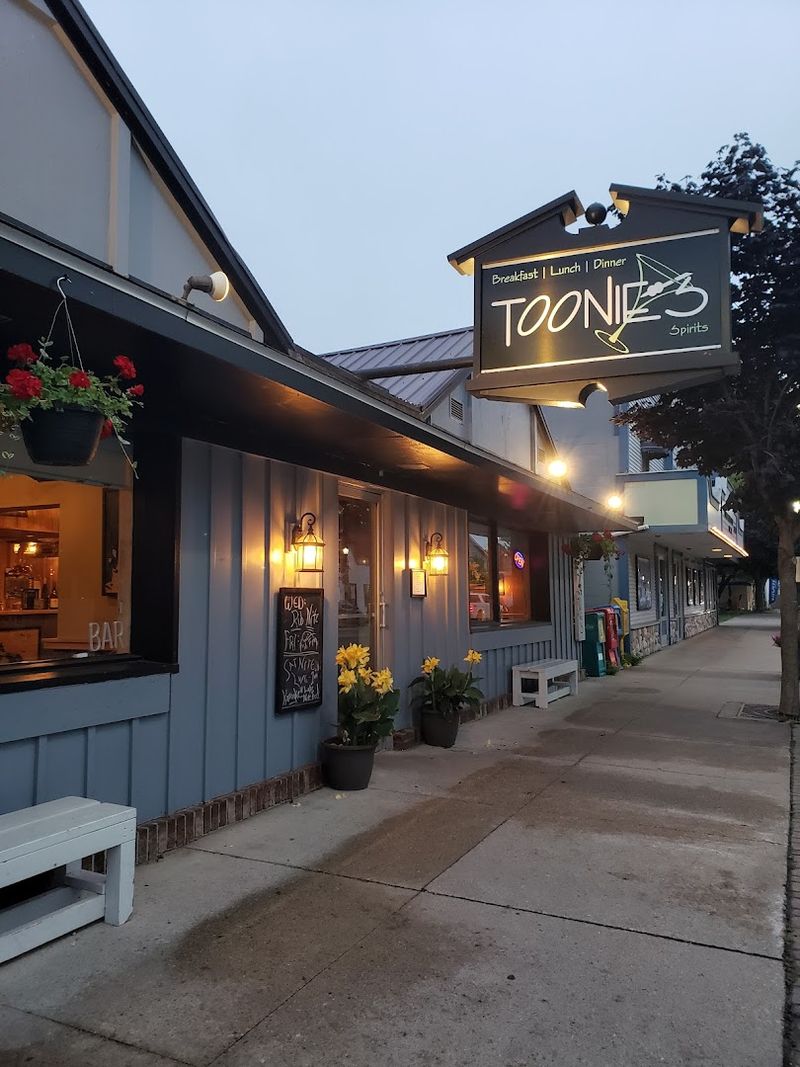 Toonies Fish & Steak House Toonies Fish & Steak House