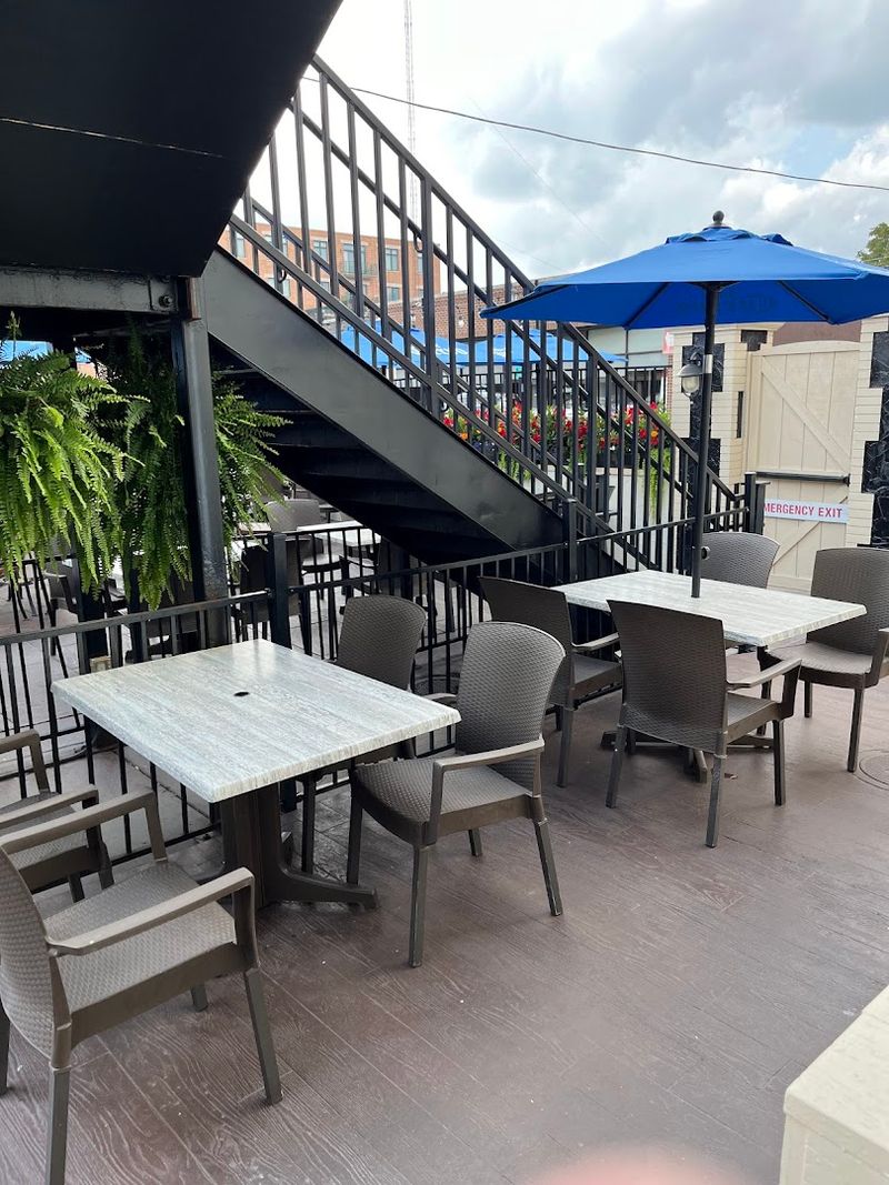 Primos Locos - Elmhurst