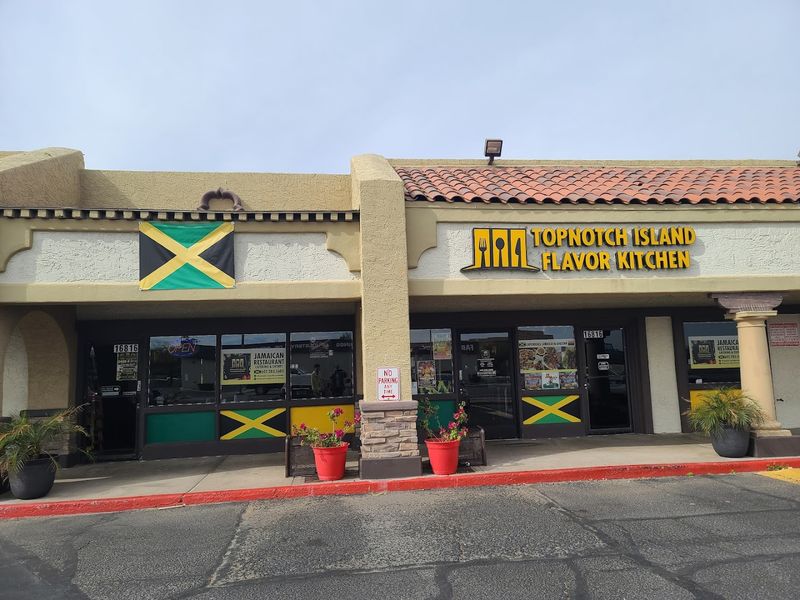 Topnotch Island Flavor Kitchen