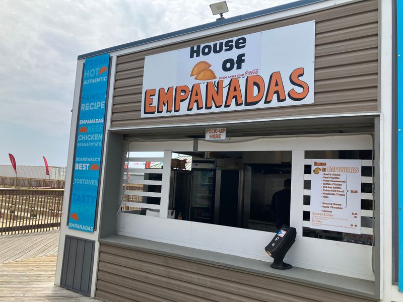 Tourist Trap: Ocean City Little Café Kiosks
