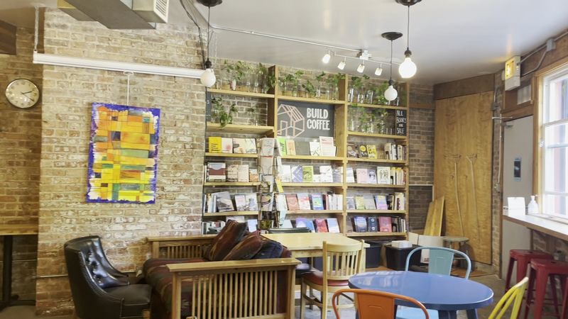 Build Coffee & Books, Chicago