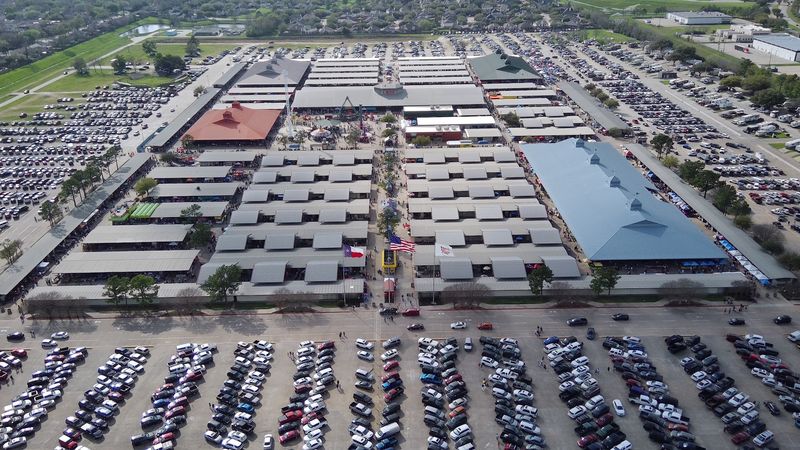 Traders Village Houston