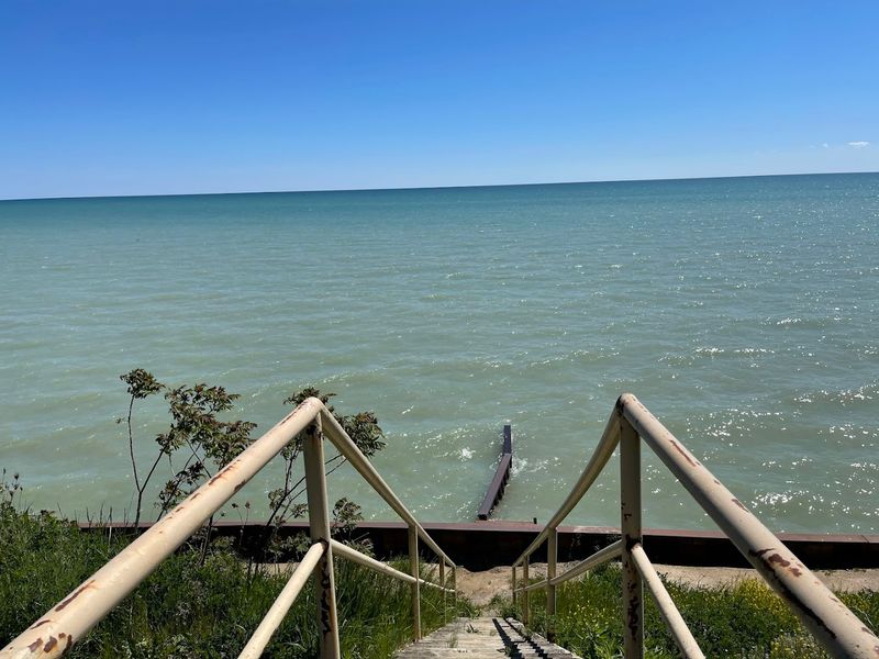 Winter’s Blue That Feels Invented