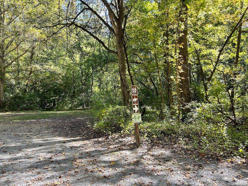 Trails With A Bluff-Top Payoff Trails With A Bluff-Top Payoff