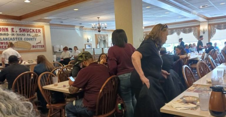 Travelers Flock Nationwide To This Pennsylvania Dutch Buffet With Endless Options