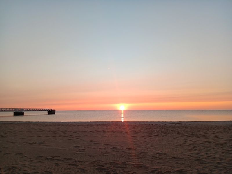 Treat Sunrise As A Main Attraction