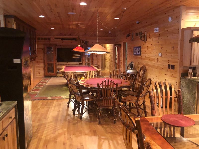Treat The Bowling Alley As The Main Event Treat The Bowling Alley As The Main Event