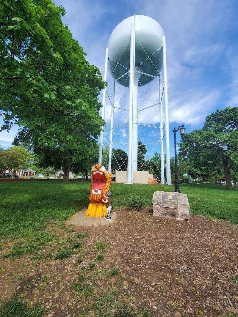 Maple & Main In the Park, Sylvania, Ohio