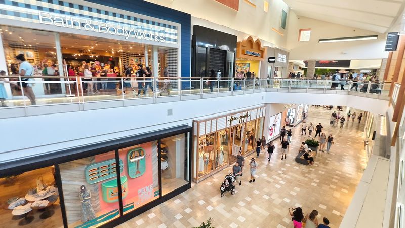 Trendy Retailers Worth Every Minute