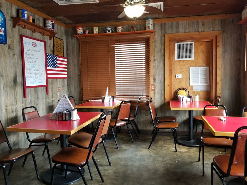 Triangle Cafe