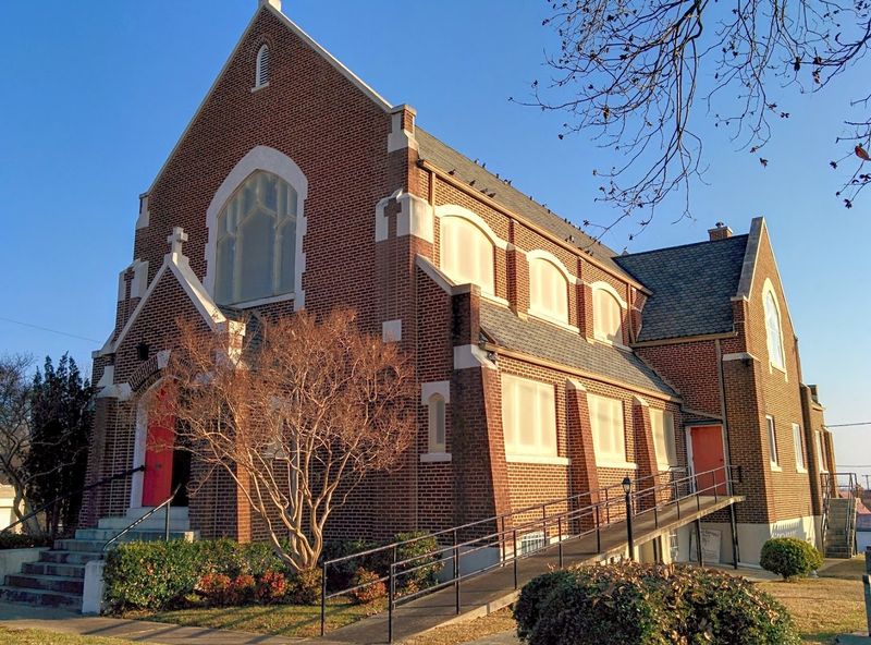St. John's Episcopal Church, Camden
