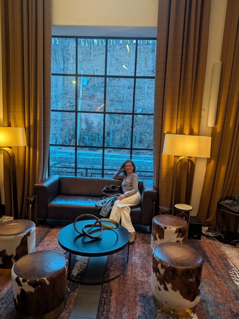 River House at Odette's, PA