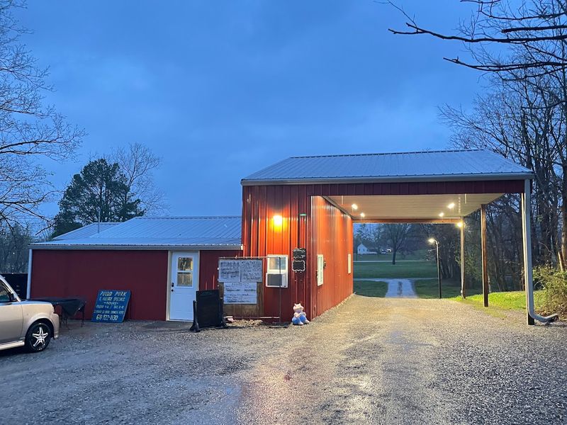 Big Blues Que - Creal Springs, IL