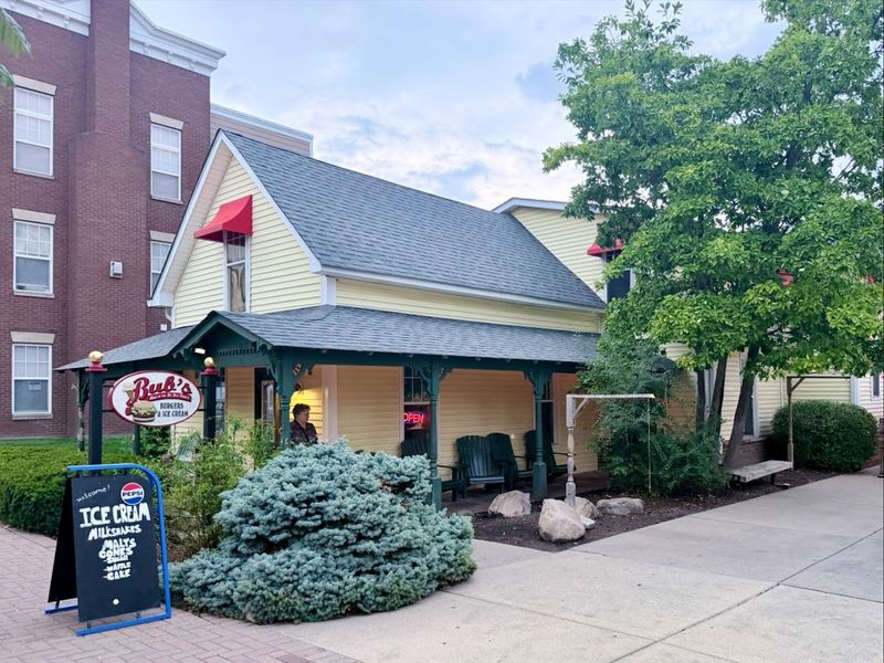 Bub's Burgers & Ice Cream