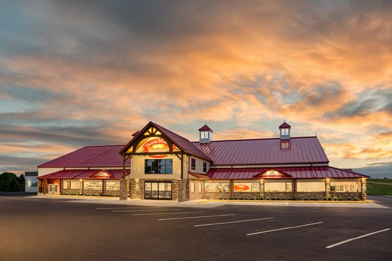 Troyer Market, Millersburg