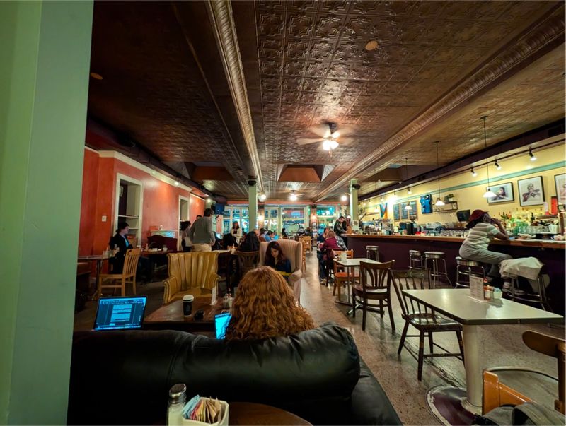 Tryst Cafe