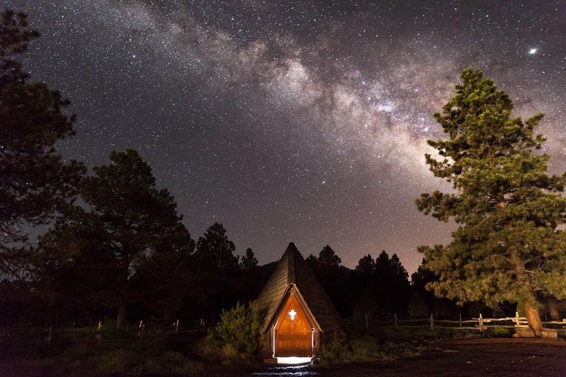 Flagstaff — Mountain Escape & Dark-Sky Stargazing