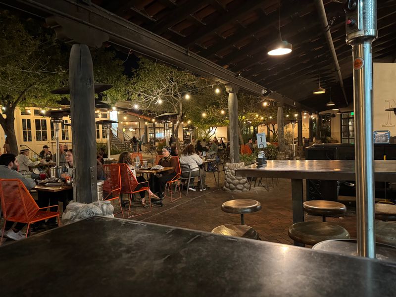 Seis Kitchen (Tucson)