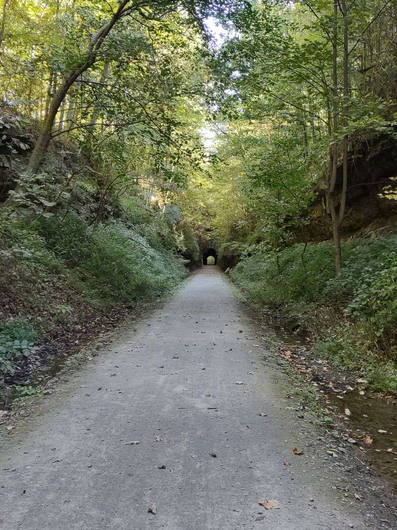 Tunnel Hill State Trail