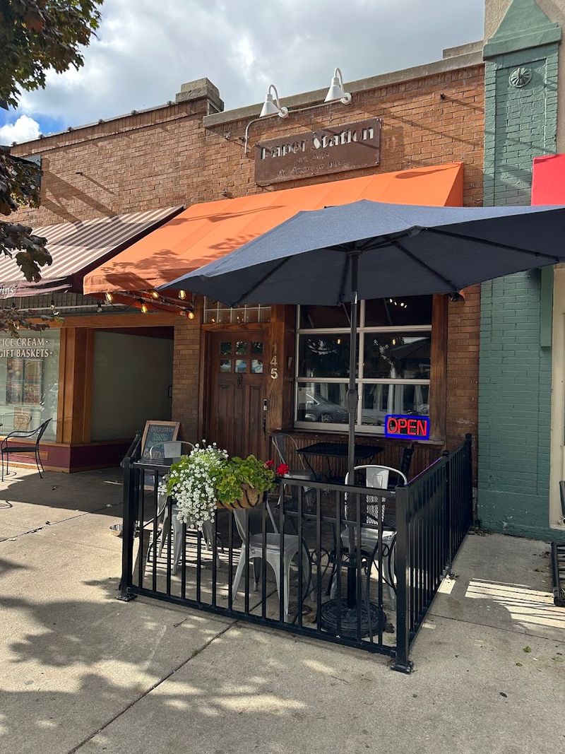 The Paper Station Bistro, Harbor Springs