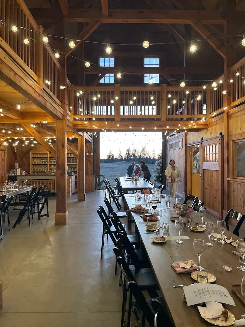 Turner Farm Barn Suppers - North Haven Island