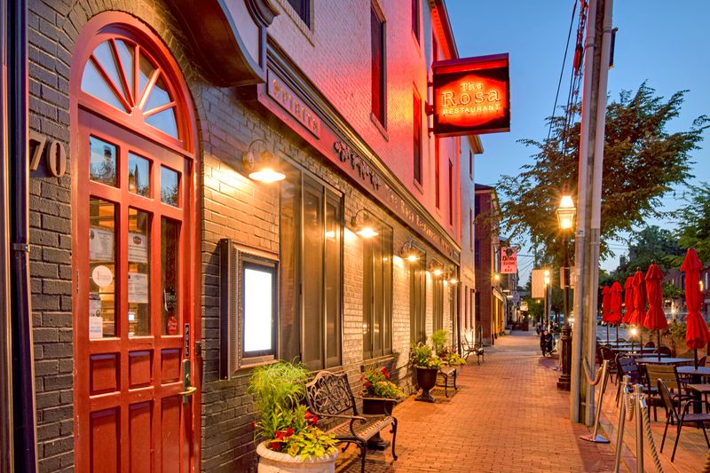 The Rosa Restaurant – Portsmouth