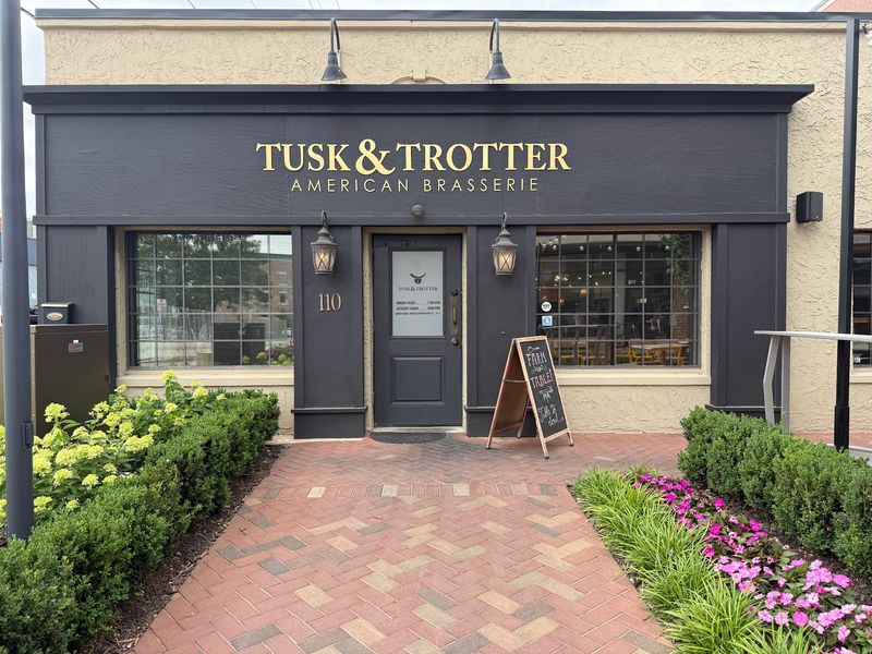 Tusk & Trotter American Brasserie, Bentonville Tusk & Trotter American Brasserie, Bentonville