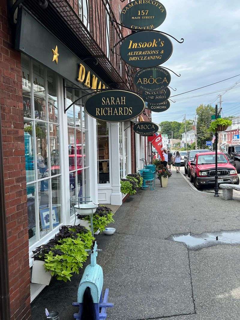 Twenty-Five Years Of Beads On Main Street Is Worth Celebrating Twenty-Five Years Of Beads On Main Street Is Worth Celebrating