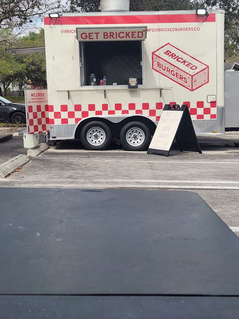 Bricked Burgers, Miami