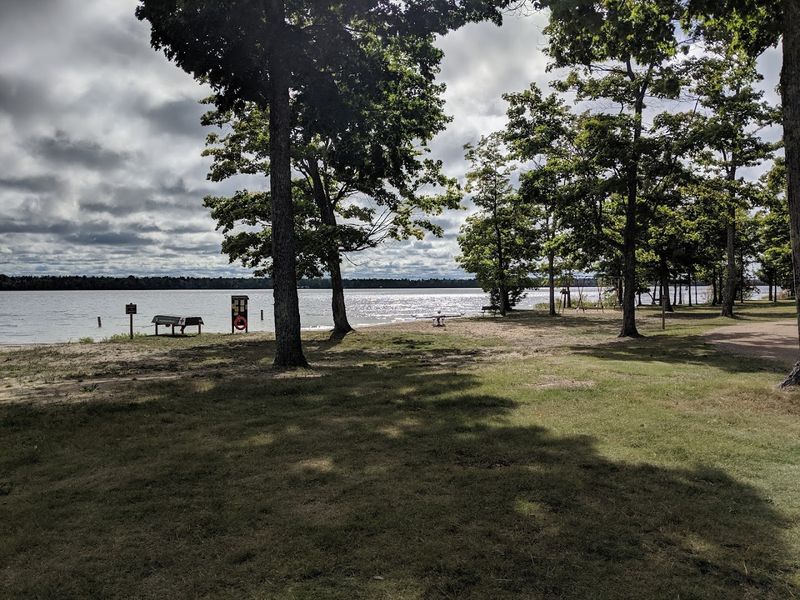 Muskallonge Lake State Park, Newberry