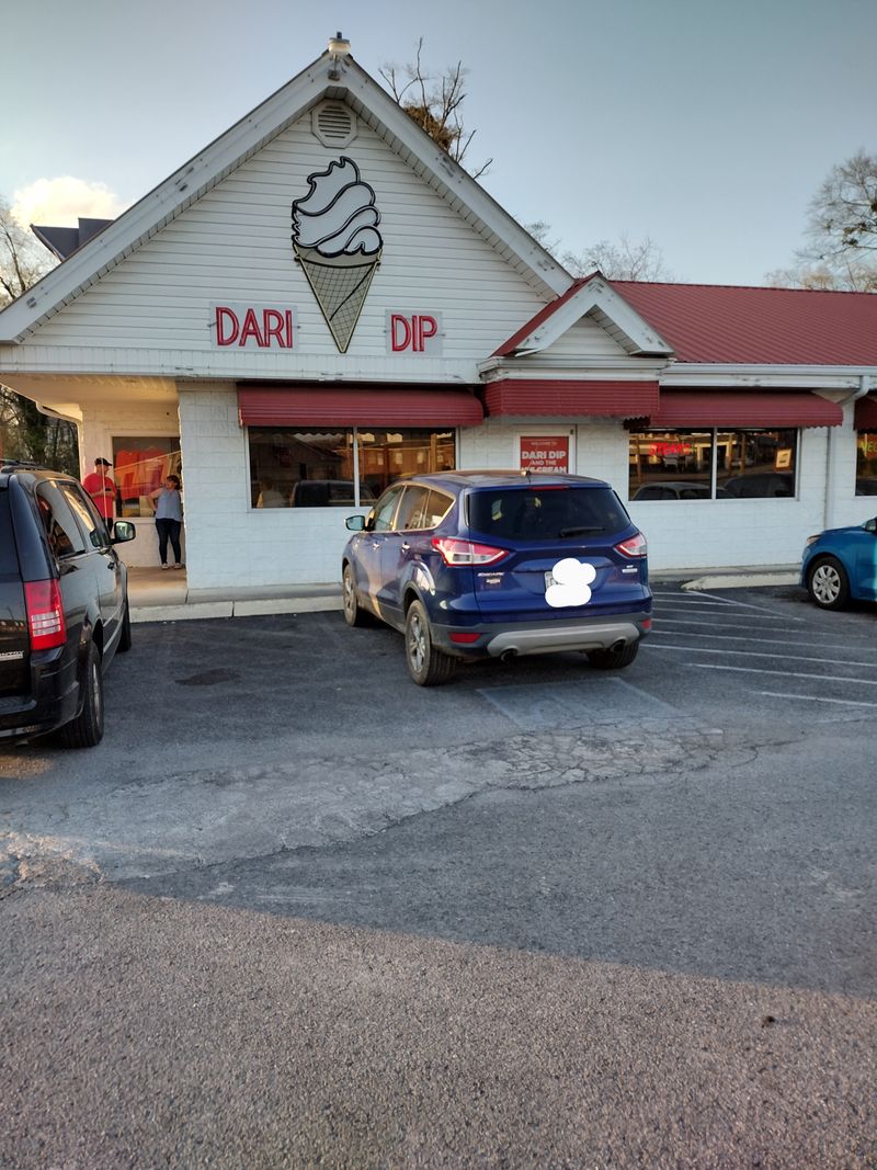 Dari-Dip, LaFayette