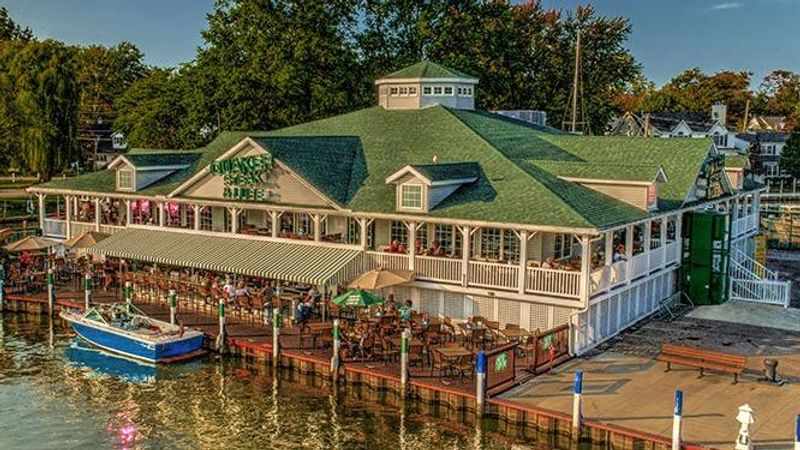 Quaker Steak & Lube, Vermilion