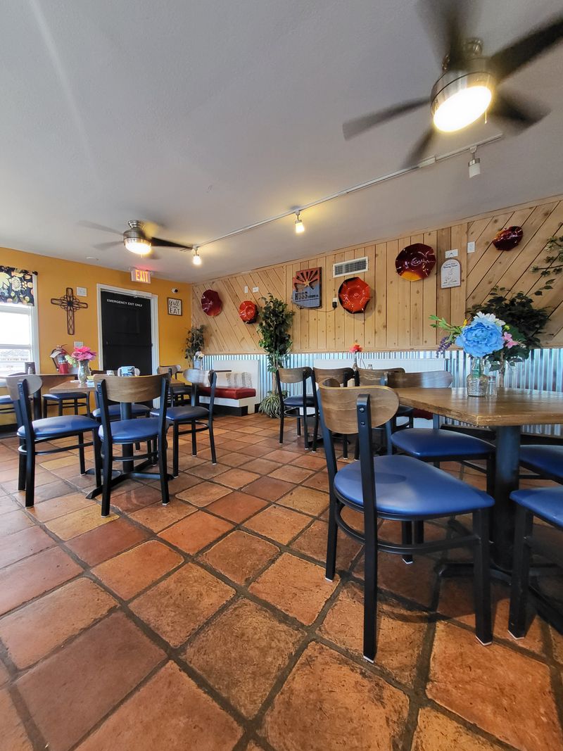 Toast Gio's Breakfast & Lunch